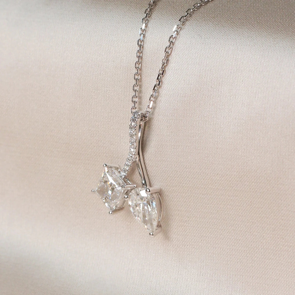 Princess & Pear Diamond Bypass Toi et Moi Pendant View 2