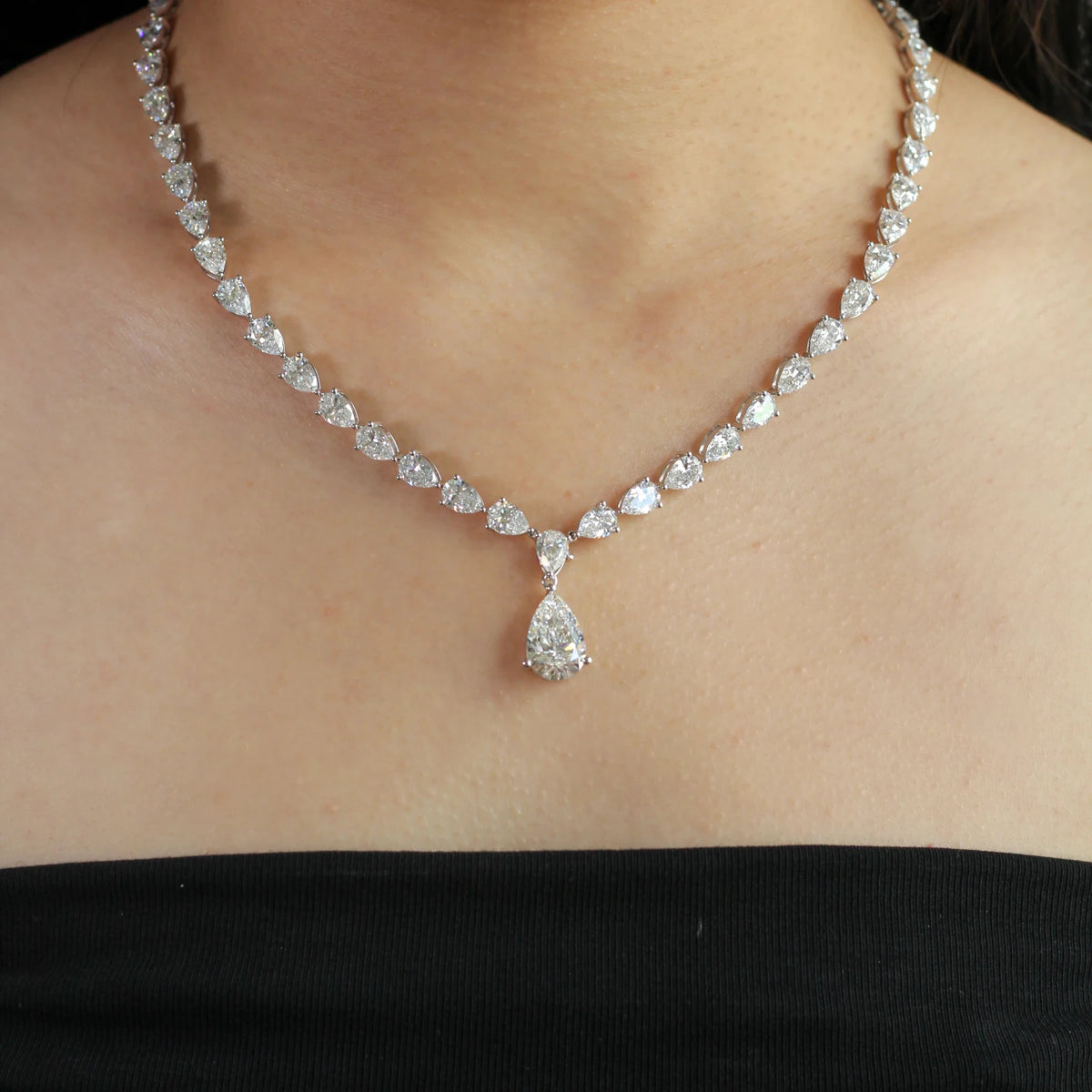 Pear-Cut Diamond Riviera Tennis Necklace with 5 Ca ROSE 10K