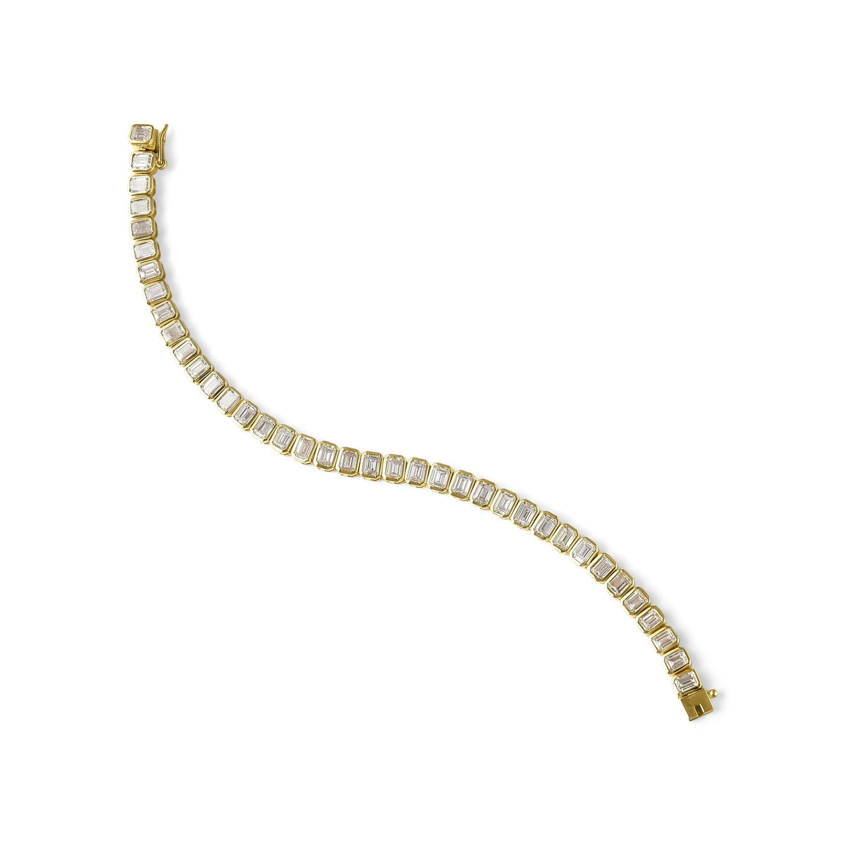 Bezel set Emerald diamond tennis bracelet View 8