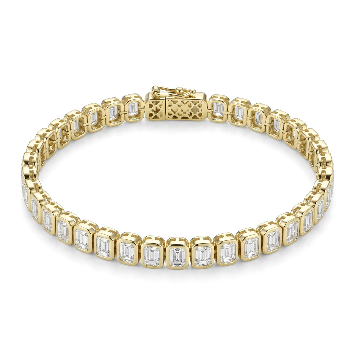Bezel set Emerald diamond tennis bracelet View 7