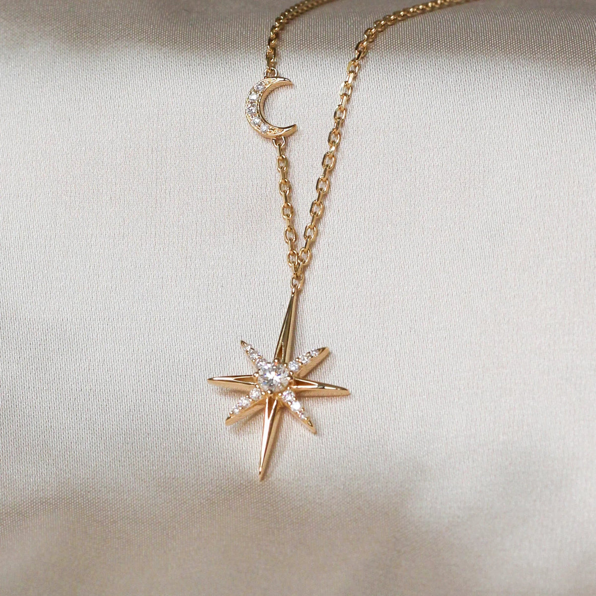 Diamond Celestial Starburst & Crescent Moon Pendan ROSE 10K