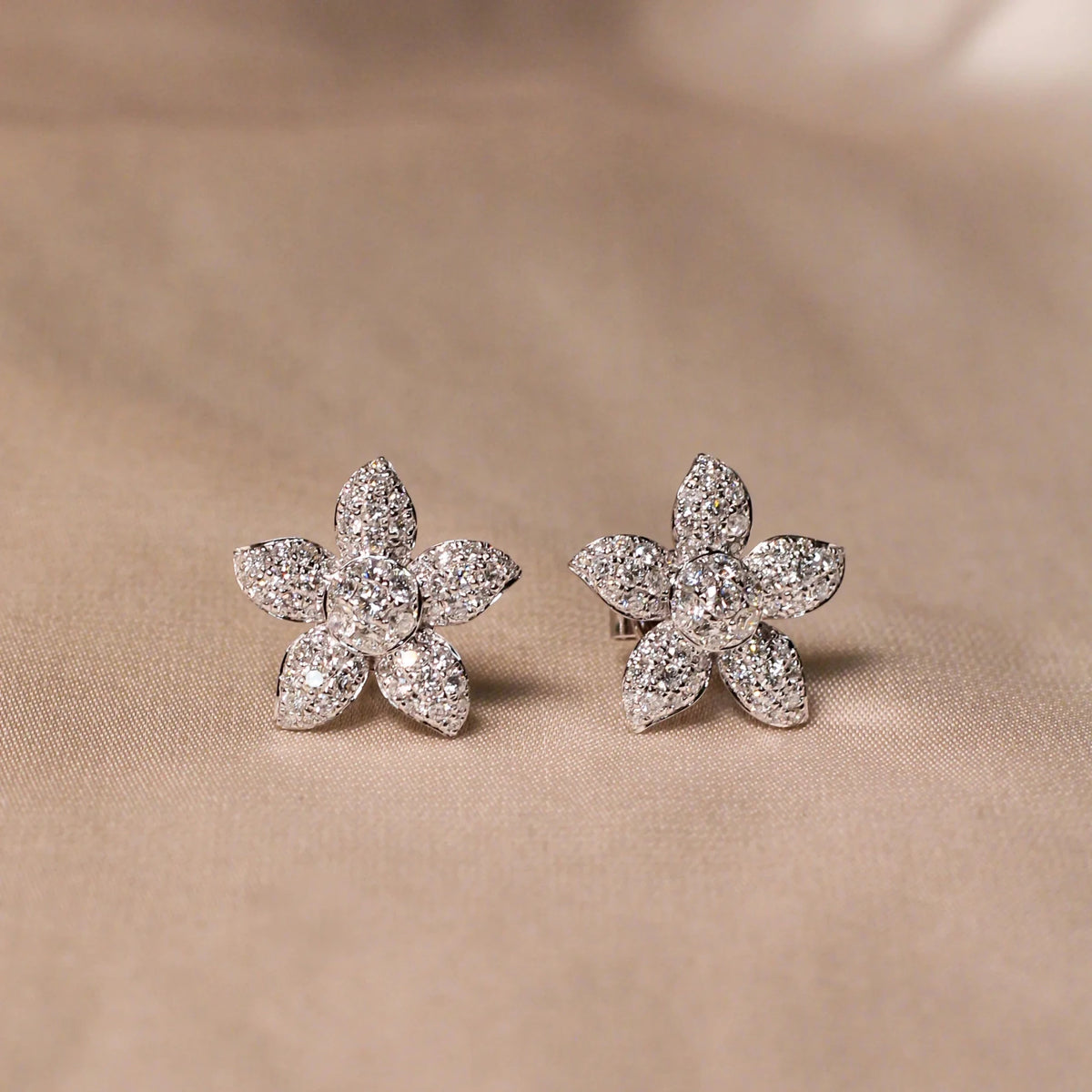Five-Petal Pavé Diamond Flower Stud Earrings ROSE 10K