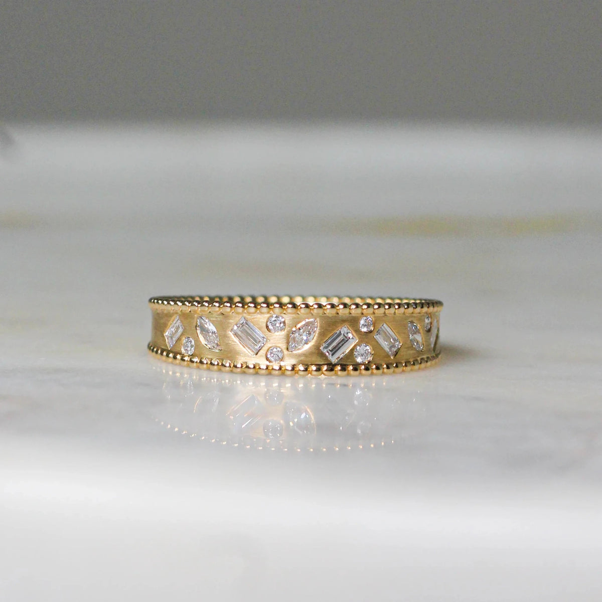 Mixed-Cut Diamond Flush-Set Scattered Eternity Ban ROSE 10K